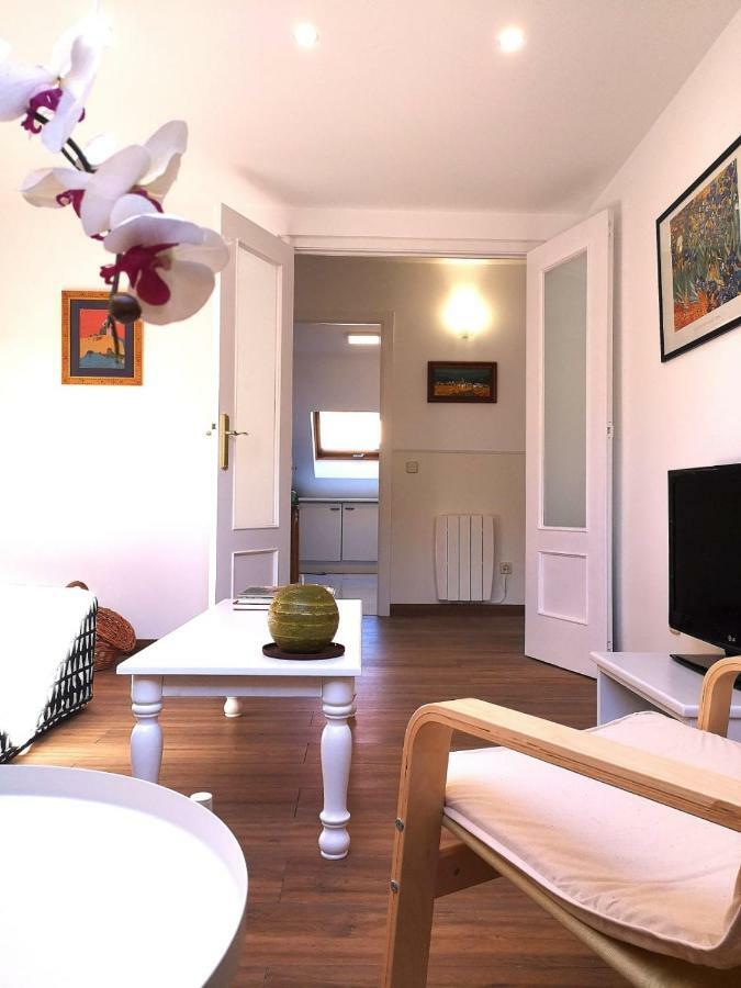 Apartamento En Centro Historico De San Lorenzo De El Escorial ภายนอก รูปภาพ